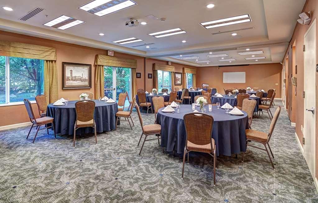 Hilton Garden Inn Portland/Beaverton Zařízení fotografie